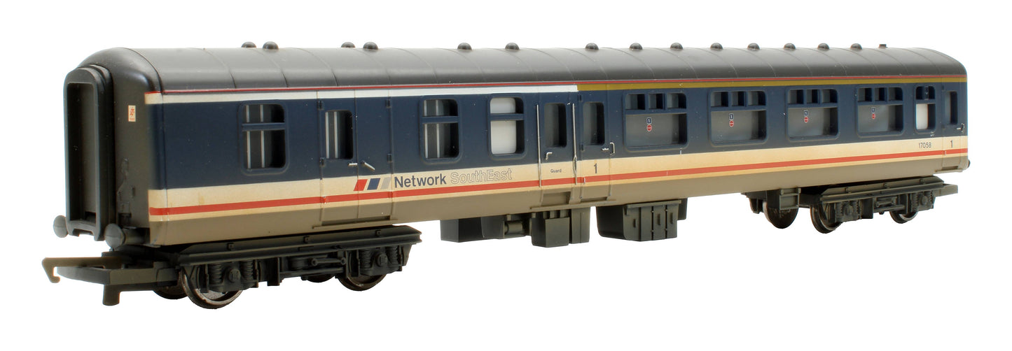 Pre-Owned R4154A MK2A 1st Class Brake Coach '17058' - Weathered