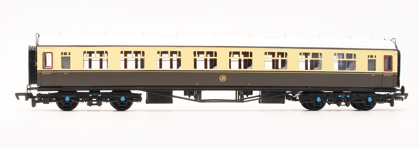 Pre-Owned 12051 60' Collett All 3rd Coach GWR Chocolate & Cream '1137'