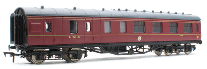 4P-010-352 57ft Stanier Third Class Brake 5526 LMS Lined Maroon