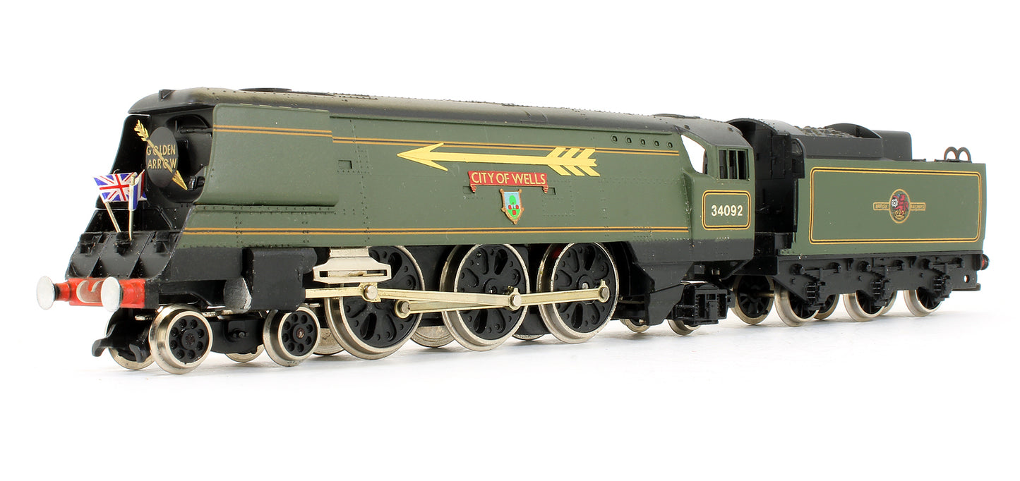 Pre-Owned Golden Arrow BR Green 4-6-2 'City Of Wells' 34092 Steam Locomotive