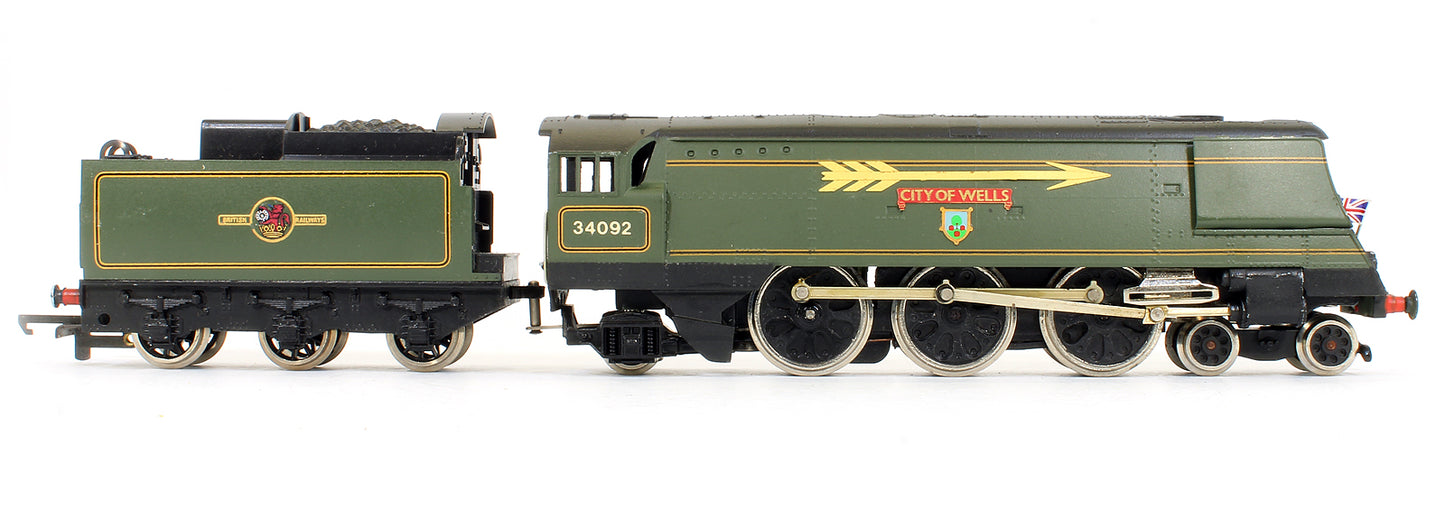 Pre-Owned Golden Arrow BR Green 4-6-2 'City Of Wells' 34092 Steam Locomotive