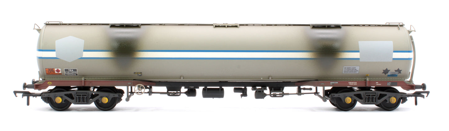 BR 102T TEA Bogie Tank Wagon  Debranded (ex-Jet-Conoco) Light Grey No.PR82678 (ex-136)- Weathered