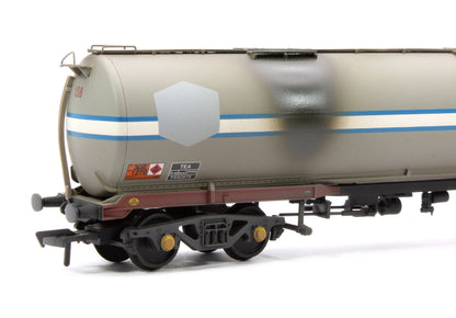 Pre-Owned 38-109B BR 102T TEA Bogie Tank Wagon Debranded (ex-Jet-Conoco) Light Grey No.PR82678 (ex-136)- Weathered