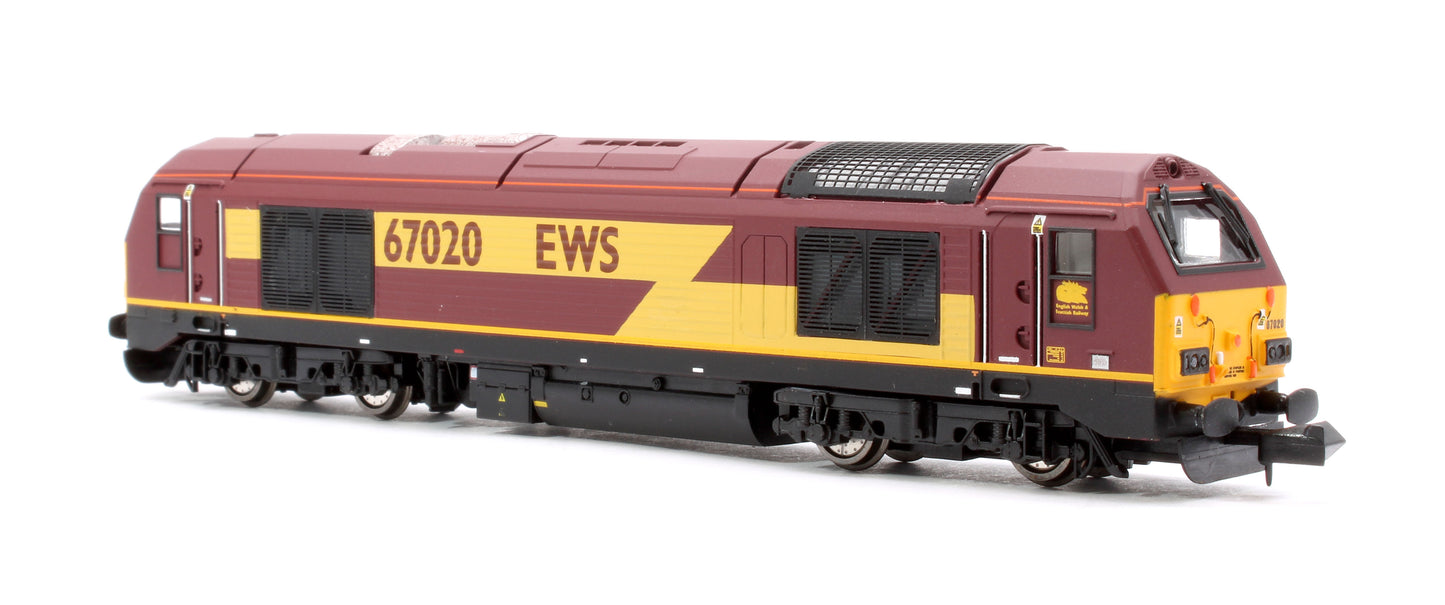 Class 67 EWS Red/Gold 67020 Diesel Locomotive - DCC Fitted