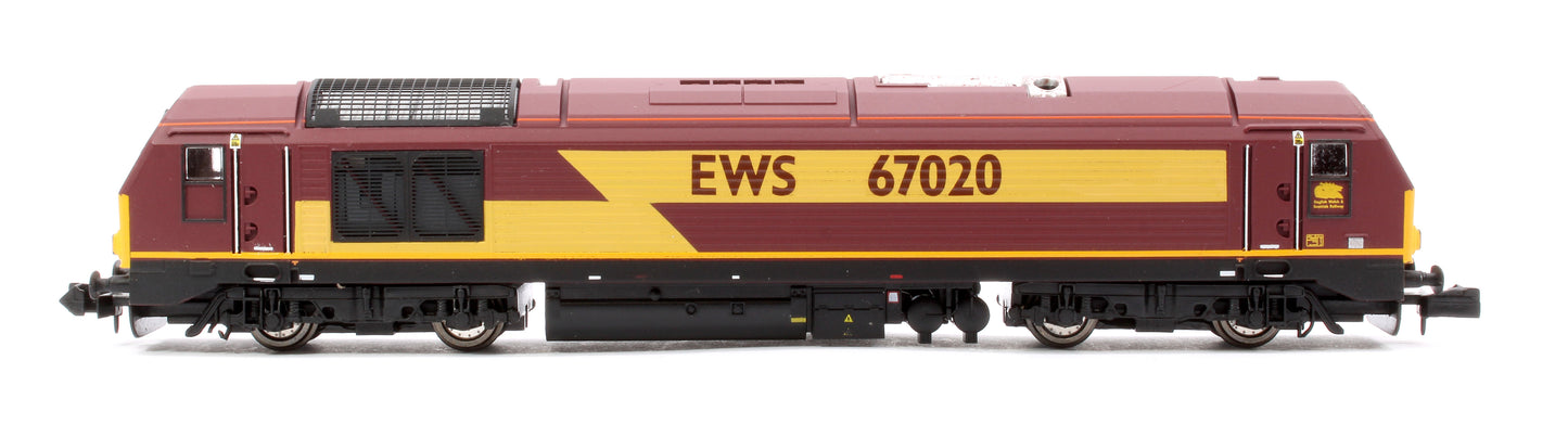 Class 67 EWS Red/Gold 67020 Diesel Locomotive - DCC Fitted