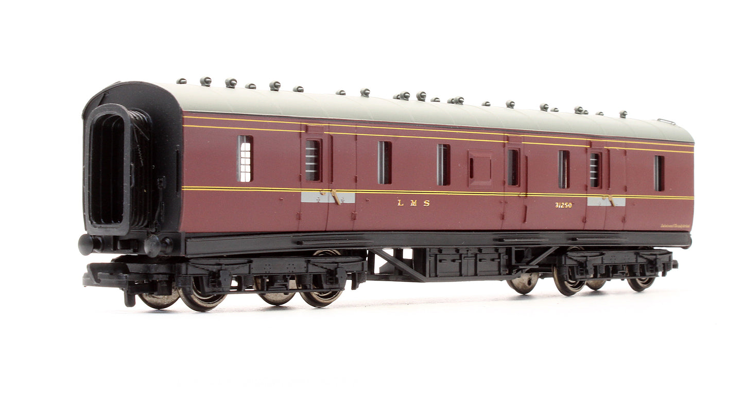 Pre-Owned 34-327 Parcels Van LMS Crimson '31250'