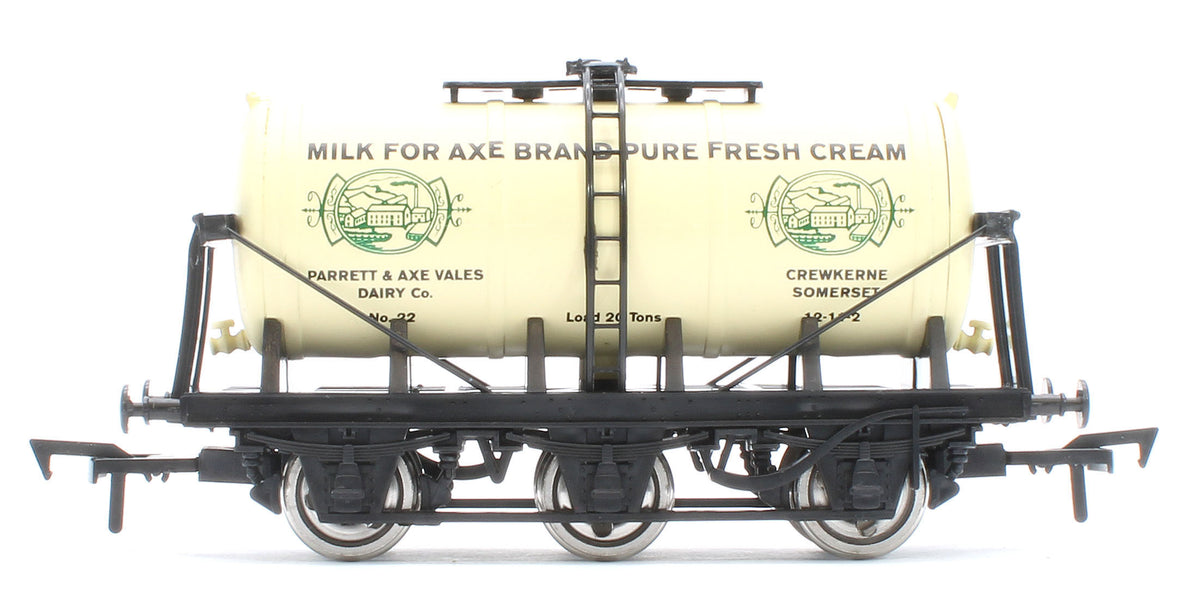 4F-031-147 6 Wheel Milk Tanker Axe Brand Cream