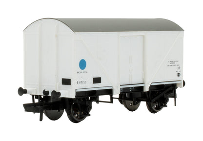 Pre-Owned R6624 3x 12T Fish Van Wagon