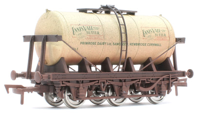 4F-031-150 6 Wheel Milk Tanker Ennis Vale Butter - Weathered
