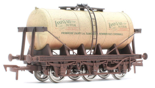 4F-031-150 6 Wheel Milk Tanker Ennis Vale Butter - Weathered