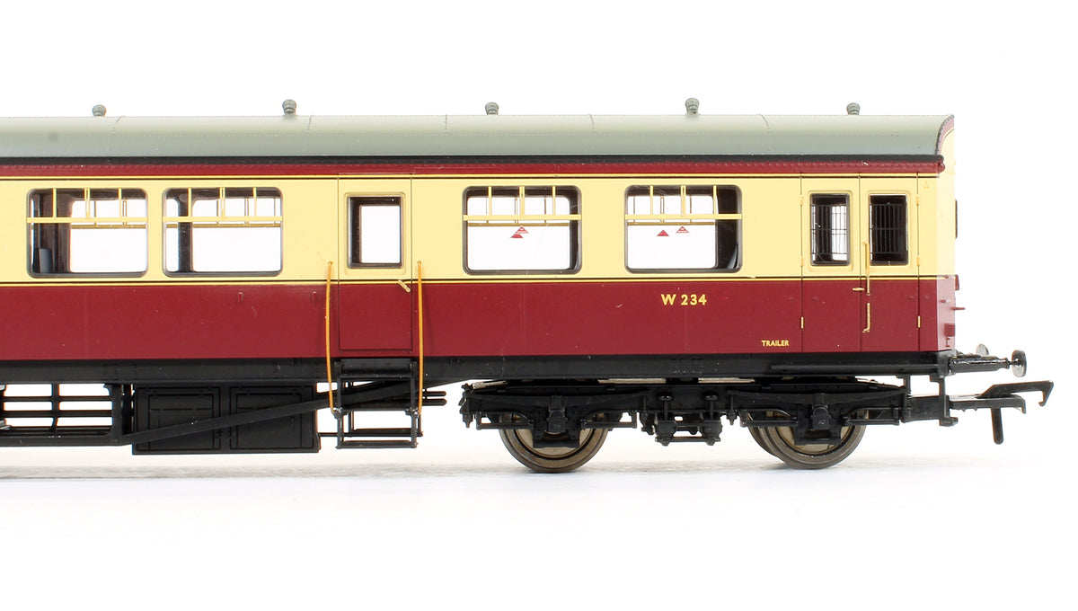 Pre-Owned 39-578 BR Auto Trailer BR Crimson & Cream