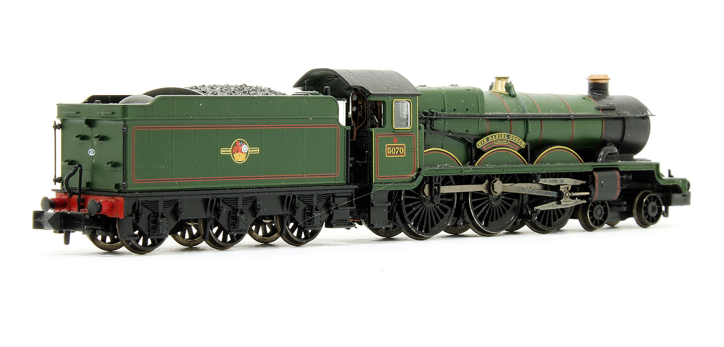 Pre-Owned Castle Class 5070 'Sir Daniel Gooch' BR Lined Green Late Crest Steam Locomotive - DCC Fitted