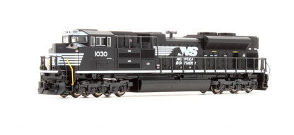 Pre-Owned SD70ACe NS #1030 Diesel Locomotive - DCC Fitted