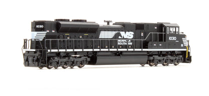 Pre-Owned SD70ACe NS #1030 Diesel Locomotive - DCC Fitted