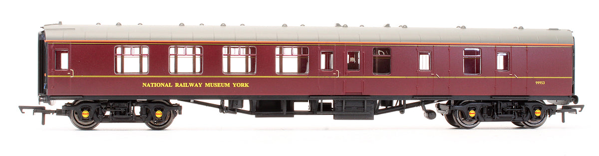 Pre-Owned R3503 BR (NRM) 'Flying Scotsman' 60103 Steam Locomotive & Support Coach - Limited Edition