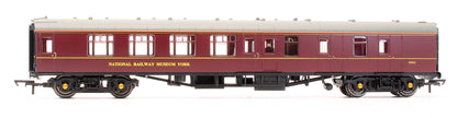 Pre-Owned R3503 BR (NRM) 'Flying Scotsman' 60103 Steam Locomotive & Support Coach - Limited Edition