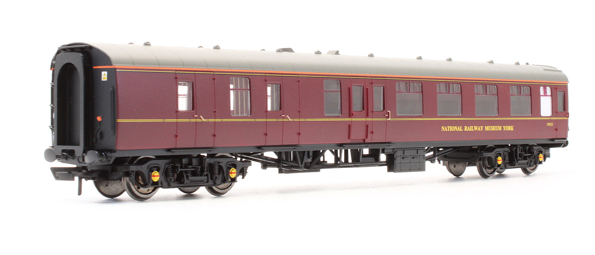 Pre-Owned R3503 BR (NRM) 'Flying Scotsman' 60103 Steam Locomotive & Support Coach - Limited Edition