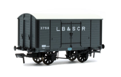 979001 LB&SCR Dia.8-Ton Goods Van LB&SCR No.3758