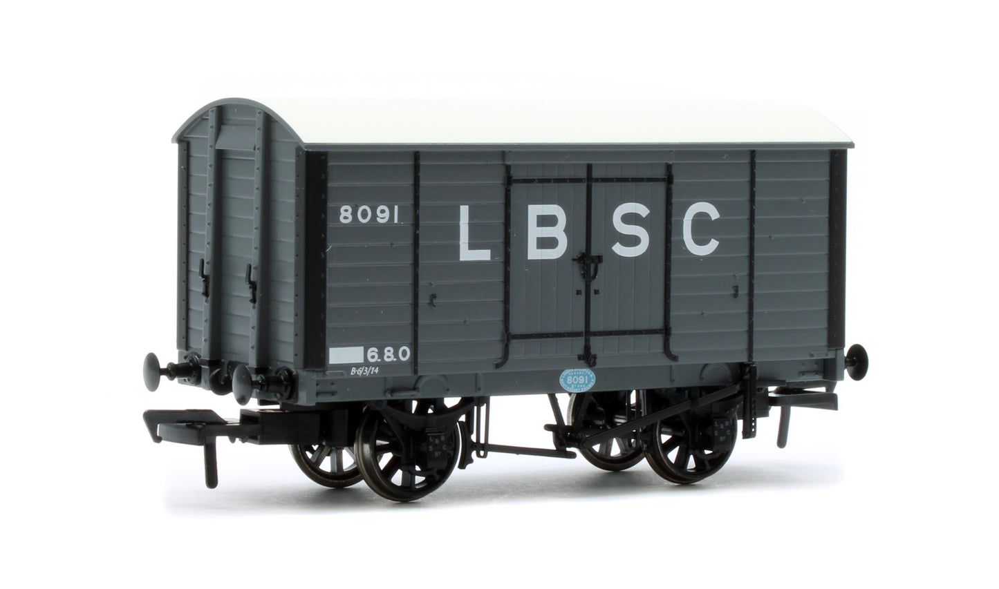 979004 LB&SCR Dia.8-Ton Goods Van LBSC No.8091