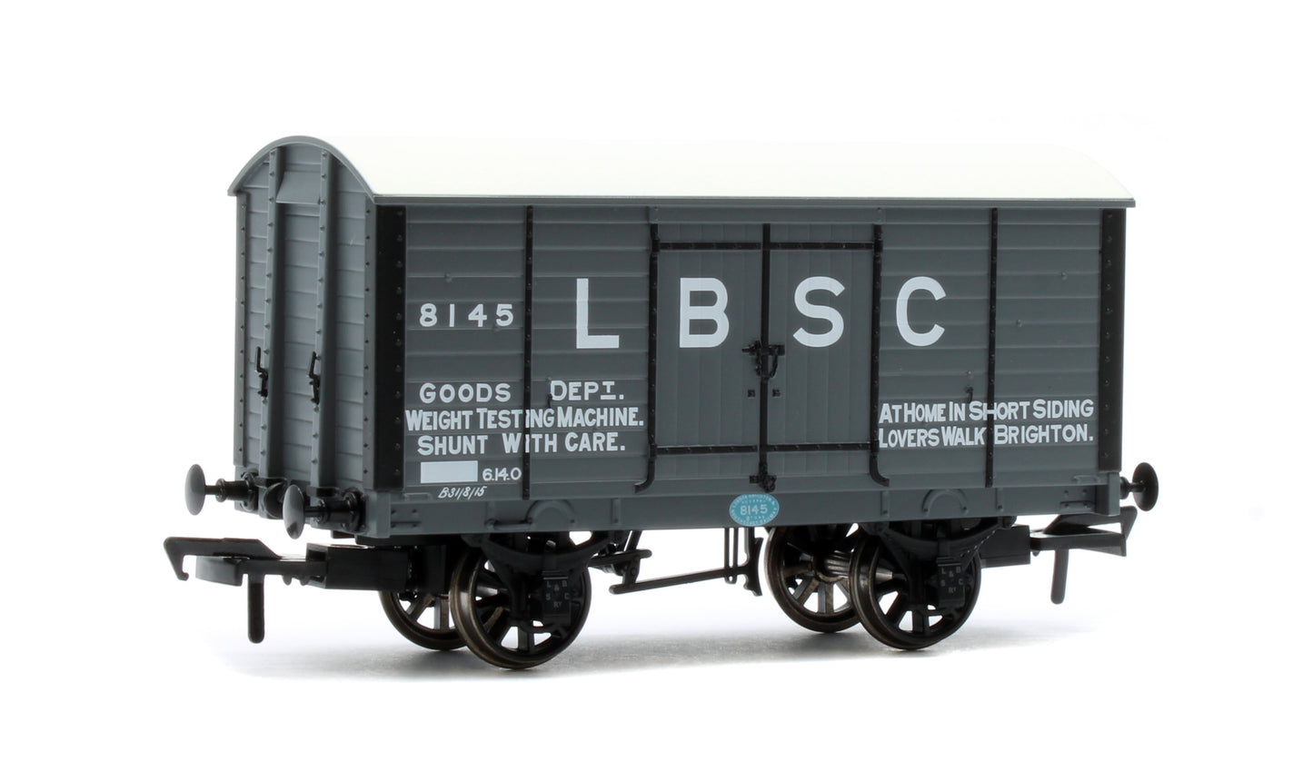 979005 LB&SCR Dia.8-Ton Goods Van LBSC No.8145