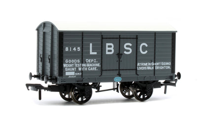 979005 LB&SCR Dia.8-Ton Goods Van LBSC No.8145