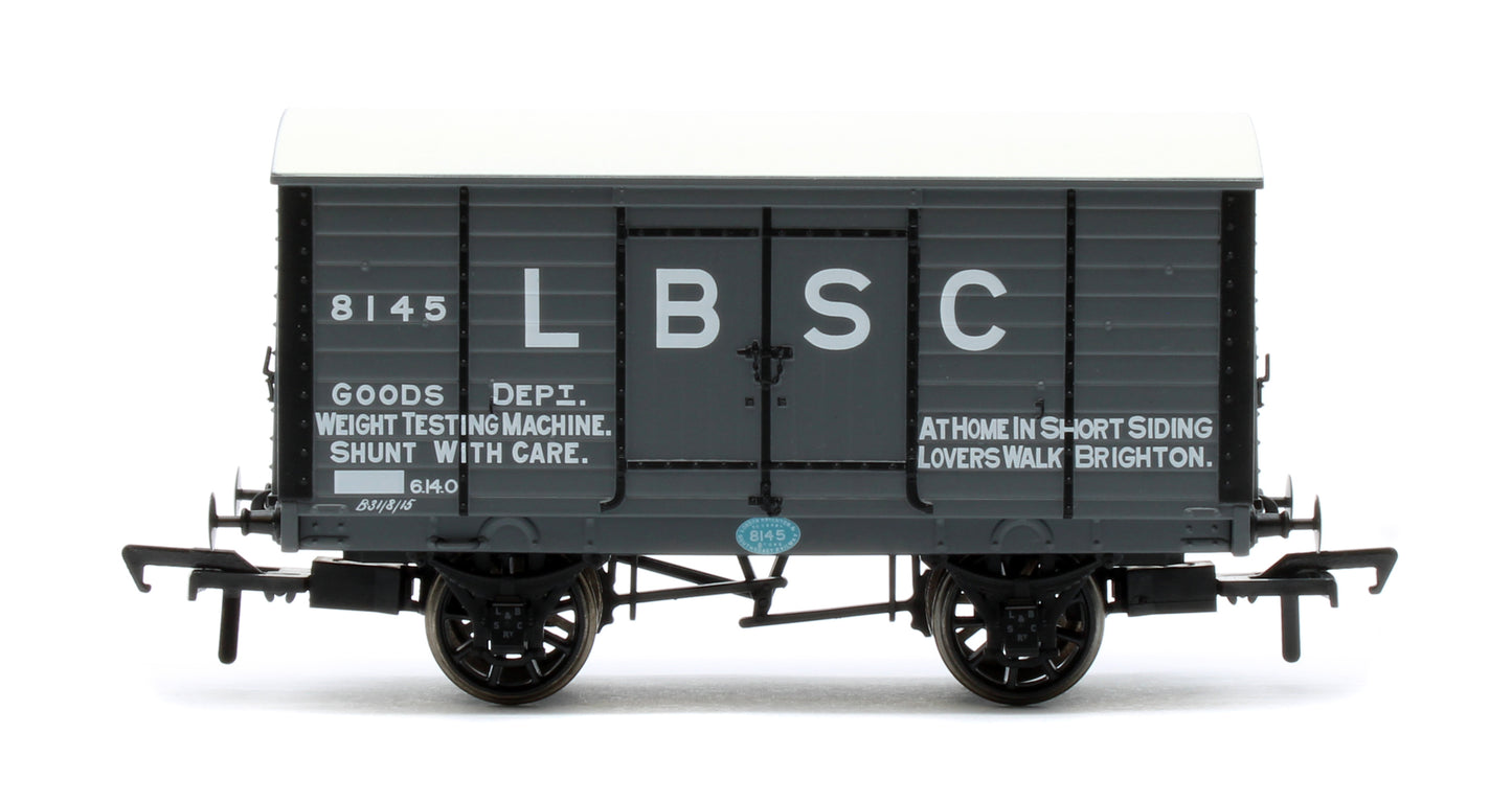 979005 LB&SCR Dia.8-Ton Goods Van LBSC No.8145