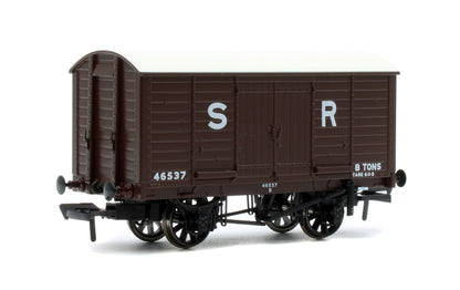 979007 LB&SCR Dia.8-Ton Goods Van SR (pre-36) No.46537