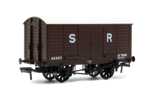 979007 LB&SCR Dia.8-Ton Goods Van SR (pre-36) No.46537