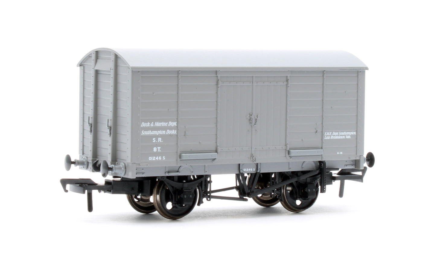 979010 LB&SCR Dia.8-Ton Goods Van SR (post-36) Departmental No.01246S