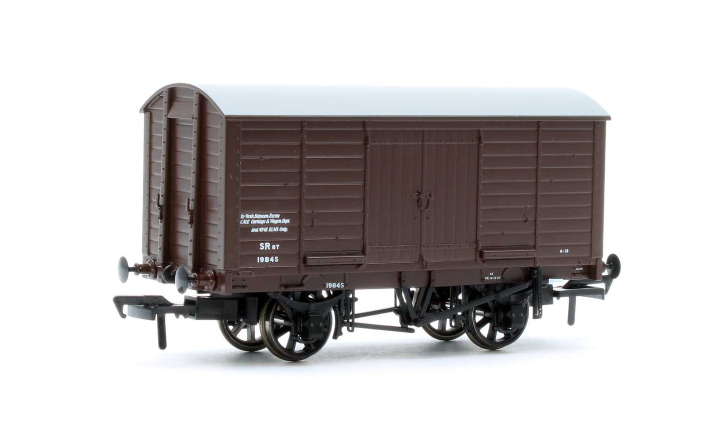 979011 LB&SCR Dia.8-Ton Goods Van SR (post-36) Departmental No.1984S