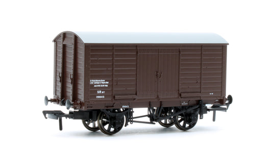 979011 LB&SCR Dia.8-Ton Goods Van SR (post-36) Departmental No.1984S