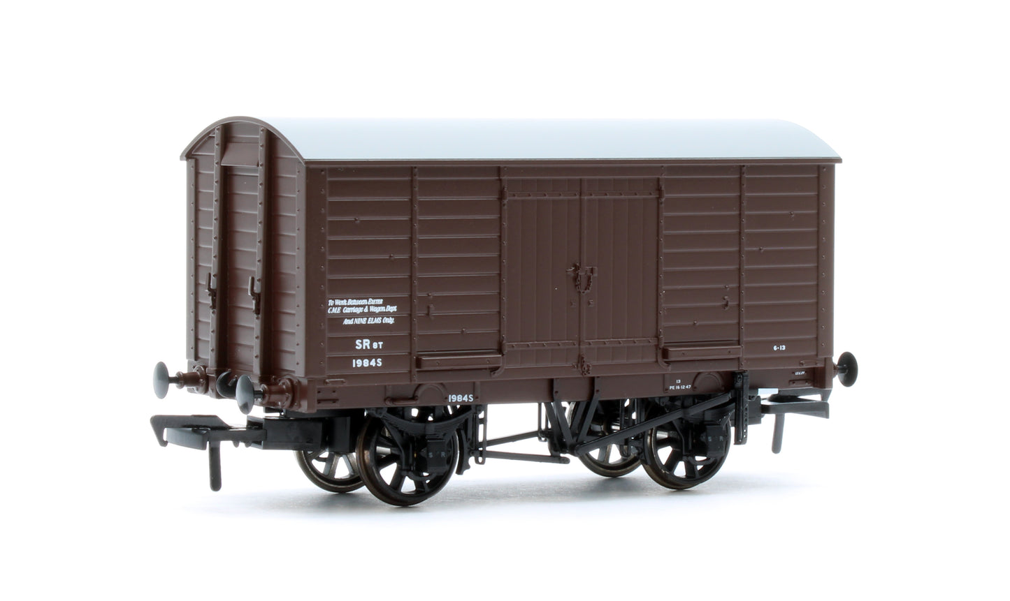 979011 LB&SCR Dia.8-Ton Goods Van SR (post-36) Departmental No.1984S
