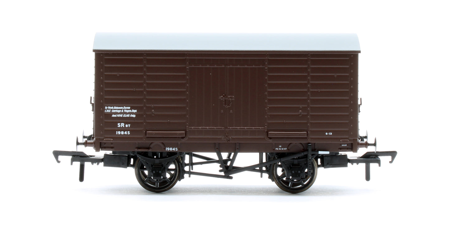 979011 LB&SCR Dia.8-Ton Goods Van SR (post-36) Departmental No.1984S