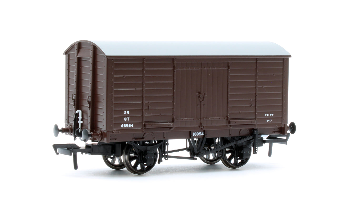 979012 LB&SCR Dia.8-Ton Goods Van SR (post-36) No.46954