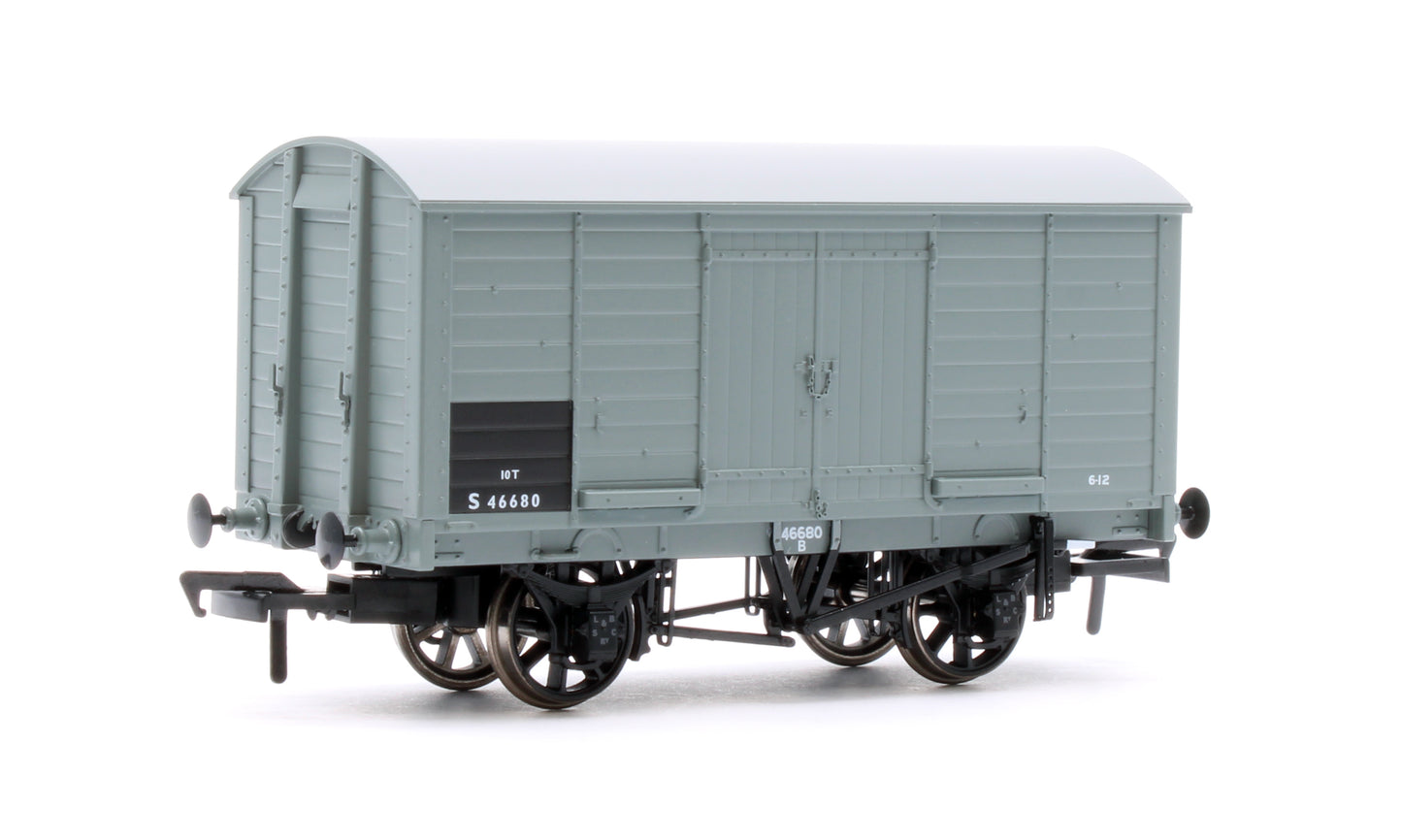 979015 LB&SCR Dia.8-Ton Goods Van BR No.S46680