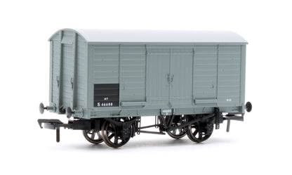 979015 LB&SCR Dia.8-Ton Goods Van BR No.S46680