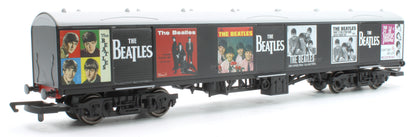 Pre-Owned The Beatles 'Singles From Liverpool' Train Pack