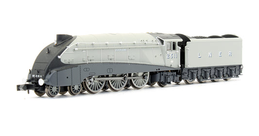 Pre-Owned A4 Valanced 'Silver King' 2511 Silver Grey LNER Steam Locomotive