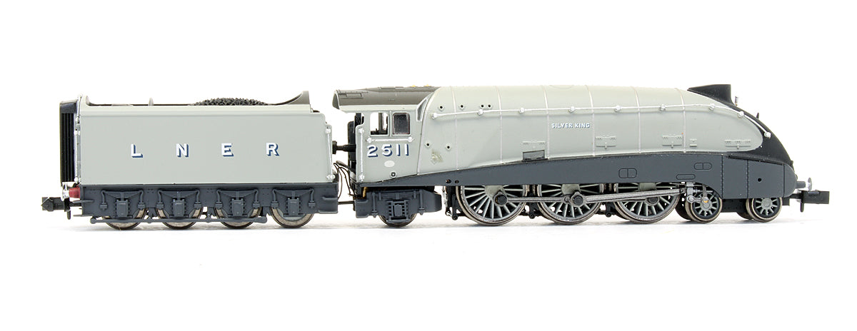 Pre-Owned 2S-008-013 A4 Valanced 'Silver King' 2511 Silver Grey LNER Steam Locomotive
