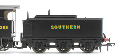 S4102-07 LB&SCR K Class 2-6-0 Southern Bulleid War Time Black No.2352 Steam Locomotive
