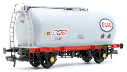 Pre-Owned 37-576D BR 45T TTA Tank Wagon 'Esso' Grey No.5758