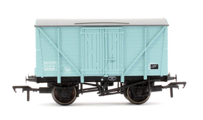 Pre-Owned 12T BR Light Blue No.B872016 Insulated Van