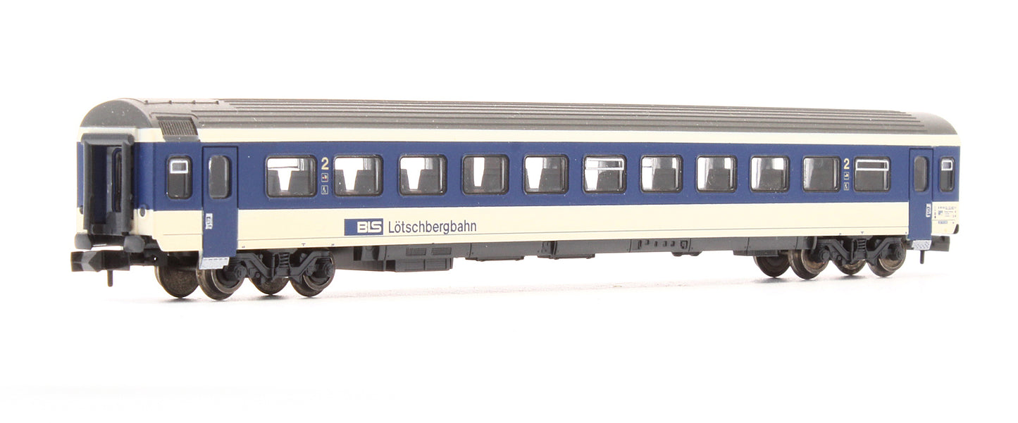Pre-Owned 24335 BLS 2nd Class Coach