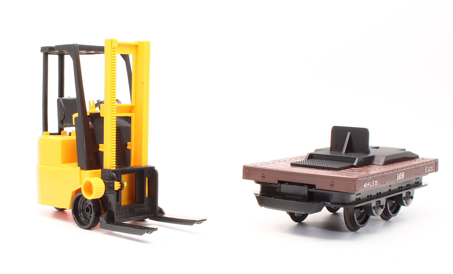 Pre-Owned 40510 4 Wheel Flat Wagon With Forklift Truck Load