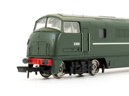 Pre-Owned R3068 RailRoad BR Green Class 42 Warship 'Formidable' D802 Diesel Locomotive