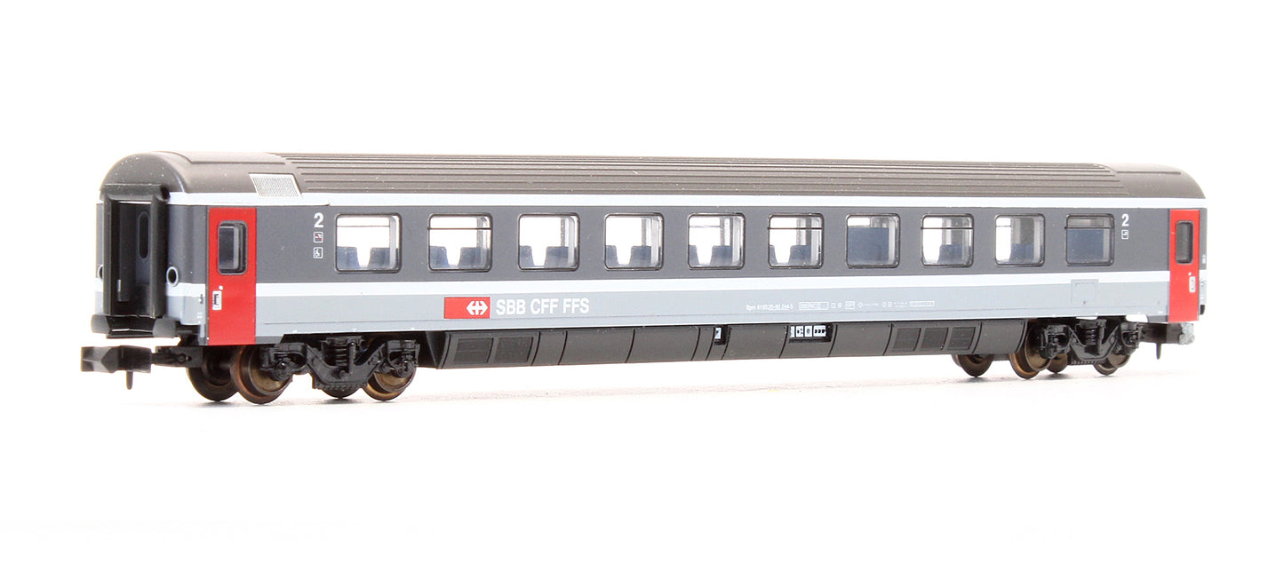 Pre-Owned 13708 Set Of 2 SBB 2nd Class Passenger Coaches