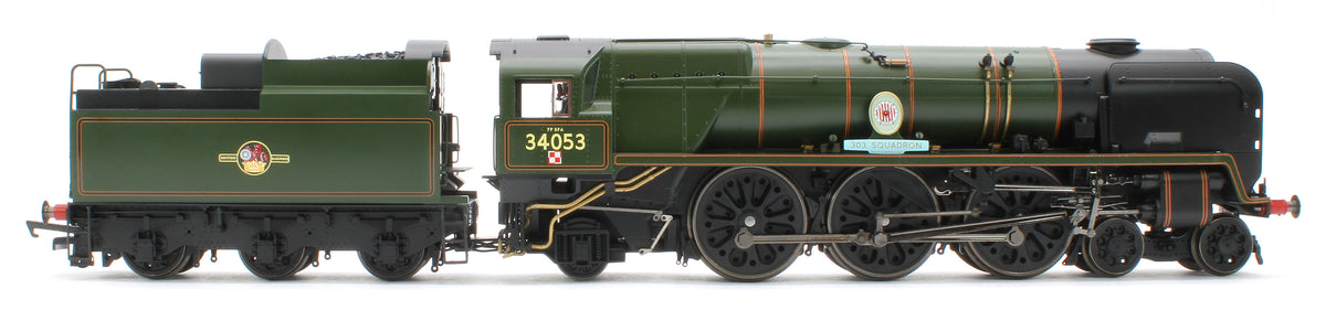 R30485 Rebuilt Battle of Britain 4-6-2 BR Green Late Crest 34053 '303 Squadron' Steam Locomotive