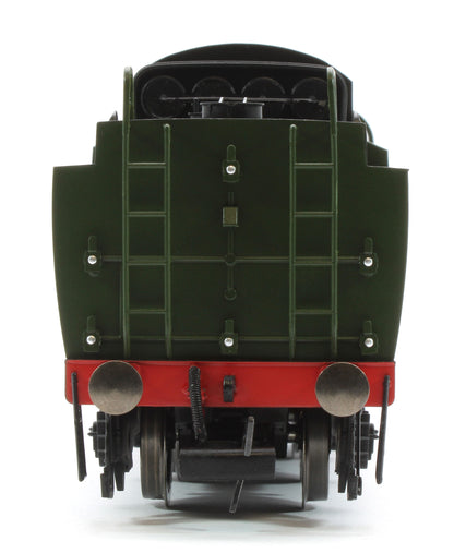 R30485 Rebuilt Battle of Britain 4-6-2 BR Green Late Crest 34053 '303 Squadron' Steam Locomotive