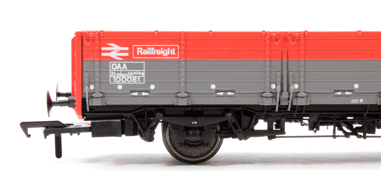 BR ‘Open AB’ OAA Wagon No. 100081, Railfreight red/grey (three red plank)