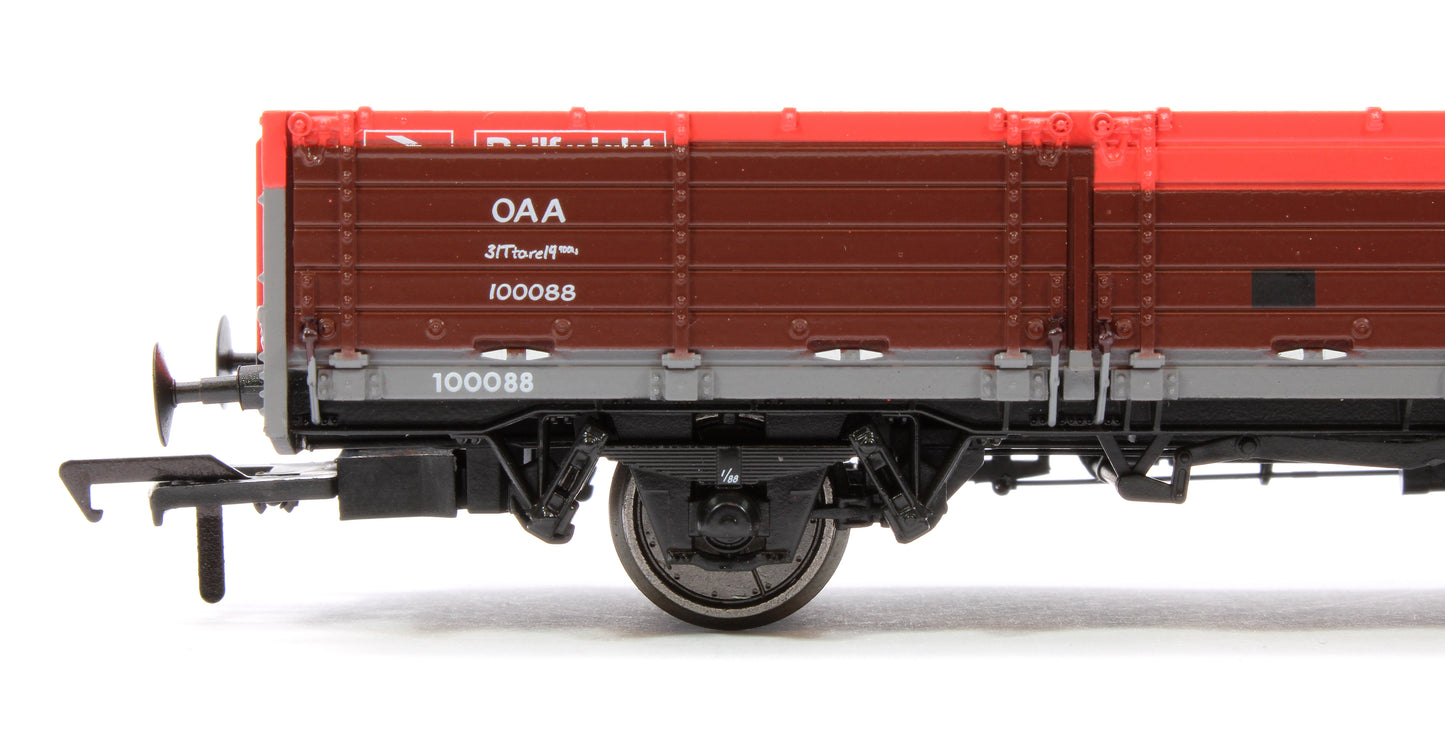 BR ‘Open AB’ OAA Wagon No. 100088, Railfreight red/grey, (three red plank) patch finish